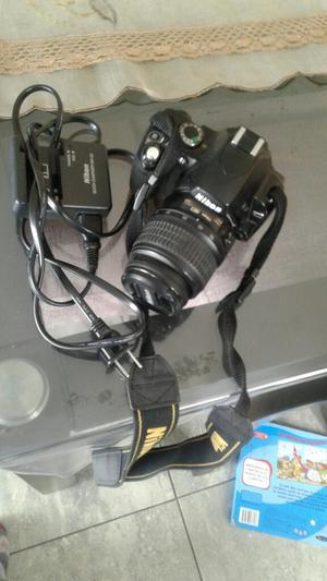 Vendo Cámara Nikon D40