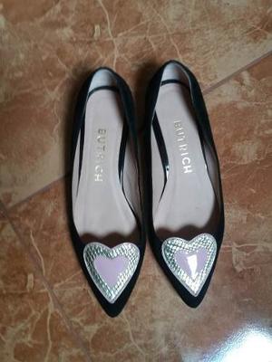 Zapatos Butrich Cuero- Corazón Talla 