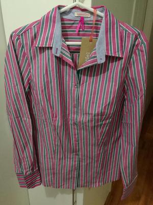 Michelle Belau,Blusa cuello camisa,rosada, talla M, Nueva