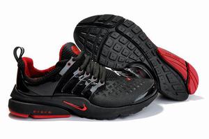 Zapatillas Nike Air Presto en Stock a 300 Soles ! Talla 43