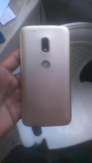 Moto G4 Play Dorado...solo Equipo