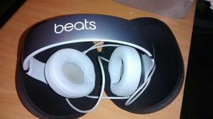 Beats Studio B
