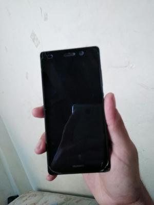 Huawei P8 Lite con Detalle