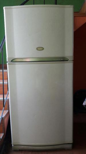 Vendo Refrigeradora con Motor para Repar