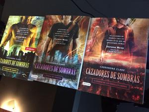 Libros Cazadores de Sombras