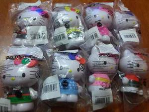 Muñecos De Coleccion Hello Kitty Alrededor Del Mundo