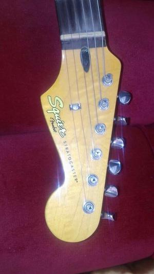 Guitarra Fender