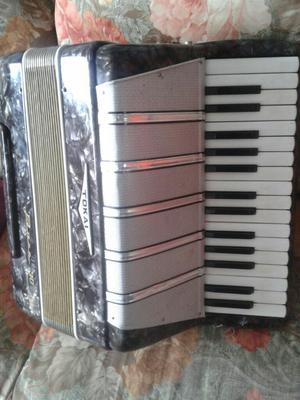 Remato Hermoso Acordeon