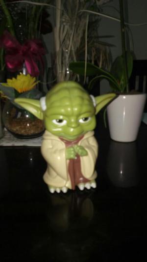 Yoda Linterna de Coleccion Star Wars