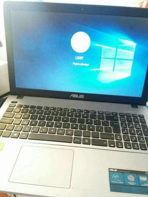 Laptop Asus I5 con Video Dedicado
