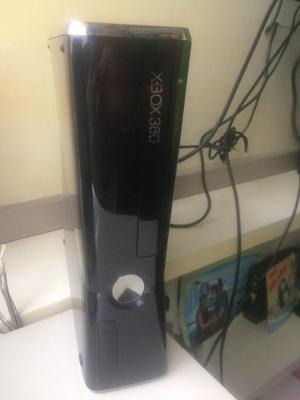 Xbox 360 Con Kinetic, 2 Mandos Inalambricos, Audifono/micro,