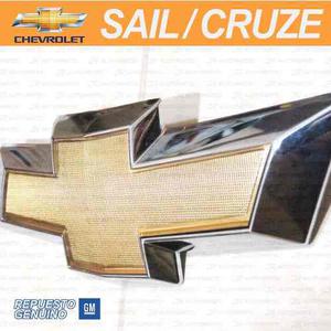Chevrolet Sail / Cruze - Emblema Posterior