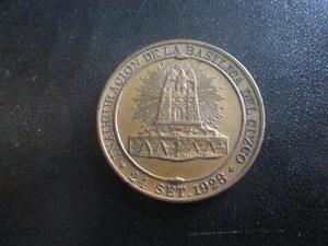 Medalla de la basilisca de cuzco  Don Agusto B. Leguia