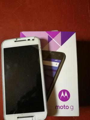 Moto G3 en Caja