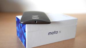 Moto X2 en caja