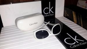 Calvin Klein Originales, Lindos Lentes de Sol Día de La