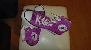 Vendo Zapatillas Converse t.4 1/2