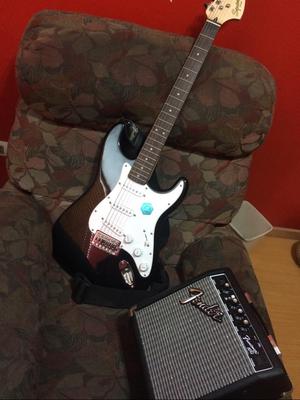 Guitarra Electrica Squier Fender Affinit