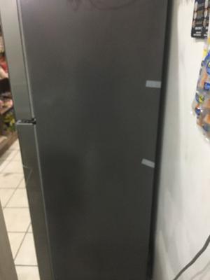 Refrigeradora Daewoo Casi Nueva