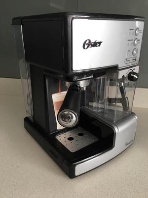 Cafetera Oster Prima Latte
