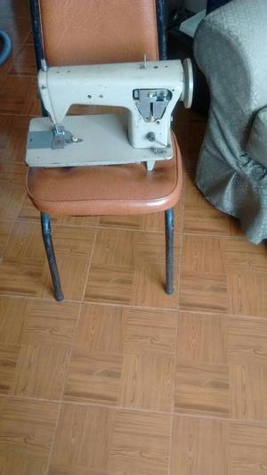 Maquina de Coser