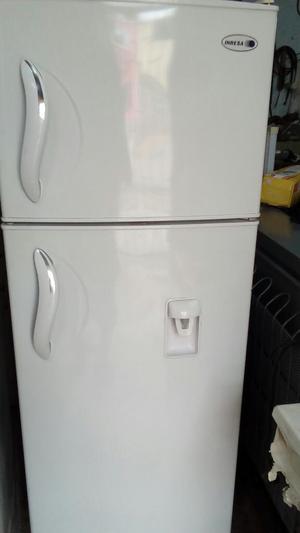 Refrigeradora 4 Mses de Garanti