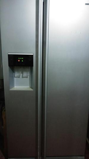 Refrigeradora Samsung 2 Puerta