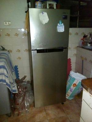Refrigeradora Samsung 