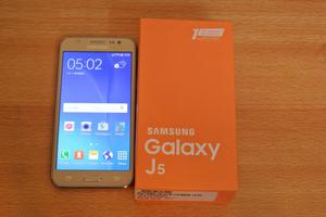 galaxy j5 blanco