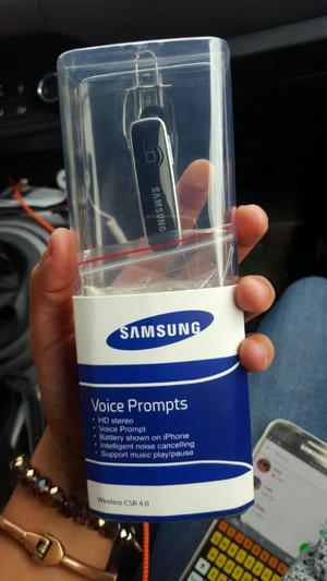 Vendo Audífonos Samsung con Bluetooth