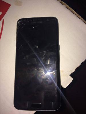 Vendo Samsung Galaxy S7 edge Original 800 soles con detalle