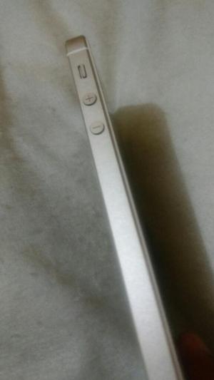 iPhone 5s con Detalle No S6 No Edge