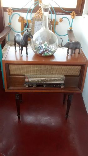 Remato Radio Philips Antiguo Para Decoración