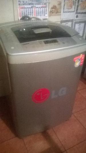 lavadora LG12kilos color plomo