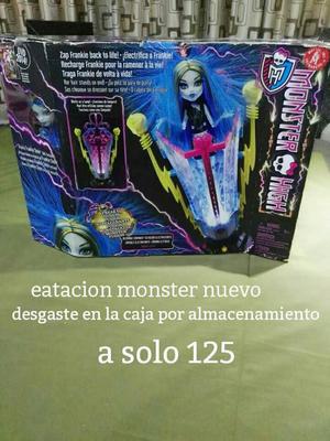Muñeca Monster