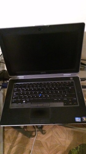 Laptop E Ram 8g/ Estado Solido 120gb /procesador 2.3ghz