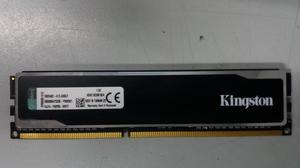 Memoria RAM de 4 GB Kingston con Disipador Fury Negro