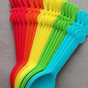 Cucharas de Plástico En Colores Varios
