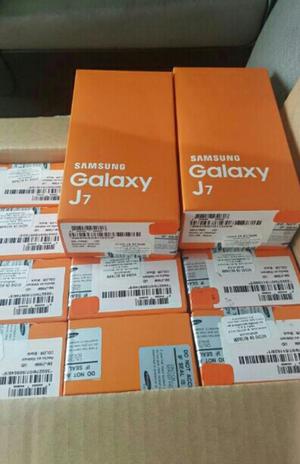 Samsung Galaxy J7, 1.5gb Ram, 16gb, 13mpx Y 5mpx, Octa Core,