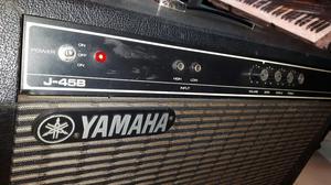 Amplificador Yamaha Bass