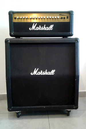 Amplificador de guitarra MARSHALL