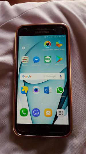 Se Vende Samsung Galaxy S7 de 32gb.