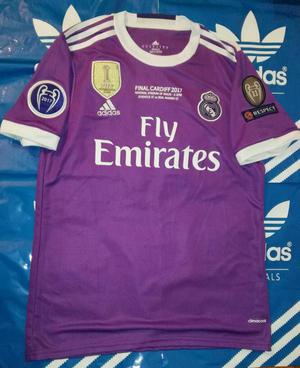 Camiseta Real Madrid Small Benzema