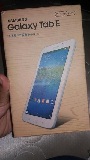 Vendo Tablet Galaxy Tab E Nuevecito
