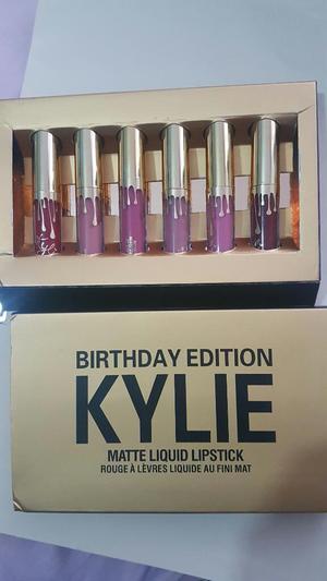 Labiales Kylie Birthday Edition Mate