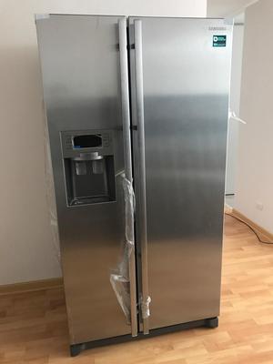 Vendo Refrigeradora por Viaje Casi Nuevo