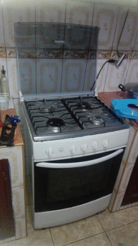 Cocina + Campana Extractora + Balón De Gas - En Comas