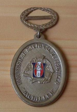 Medalla Universidad Nacional De Trujillo