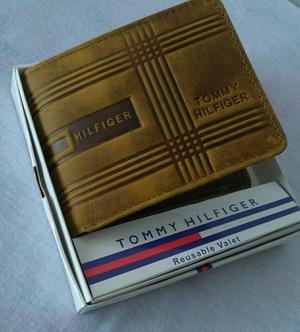 Billetera de Cuero Tommy Hilfiger