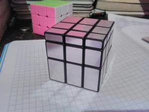 3x3x3 Mirror usado Gira Bien